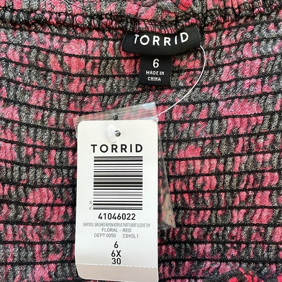 Torrid Babydoll Softest Flannel Puff Short Sleeve Top. Size 6X. NWT. Red & Black - Picture 12 of 15